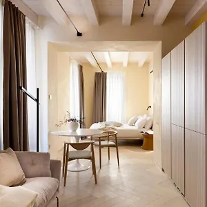 Appartamento Palazzo Ciopeta - Italian Excellence Italia